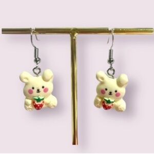 ❤️ FREE Bunny Strawberry Rabbit Girly Drop Pop Art Artsy Kids Chic Hip Earrings
